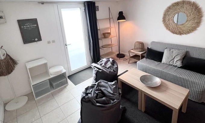 Bry-sur-Marne Apartment | Cozy 50m² Apartment Near Disney with Private Outdoor Space