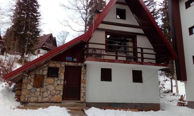 Jahorina House | Family-Friendly Getaway at Kuca Chakar: A Perfect Retreat