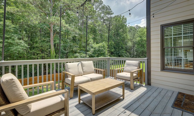 Stone Mountain House | Family-Friendly Retreat ~ 7 Mi to Stone Mountain Park