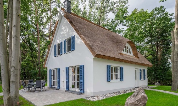 Zirchow House | Discover Ferienhaus Im Kiefernwäldchen - Child-Friendly Retreat