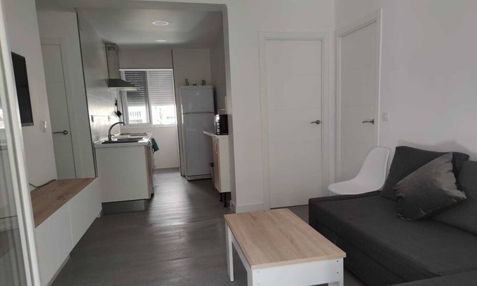 Huerta de Santa Teresa Apartment | La Zambra. Tranquilidad. Ubicacion con Todos los Servicios al Alcance