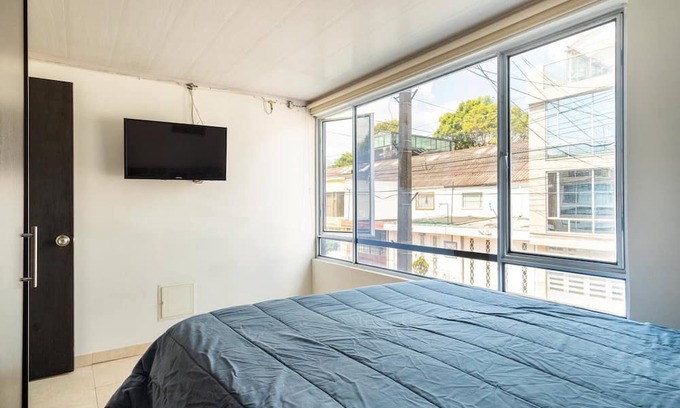 Kennedy Apartment | Cozy Apartment Ynj Núm 2: Family & Pet Friendly Retreat