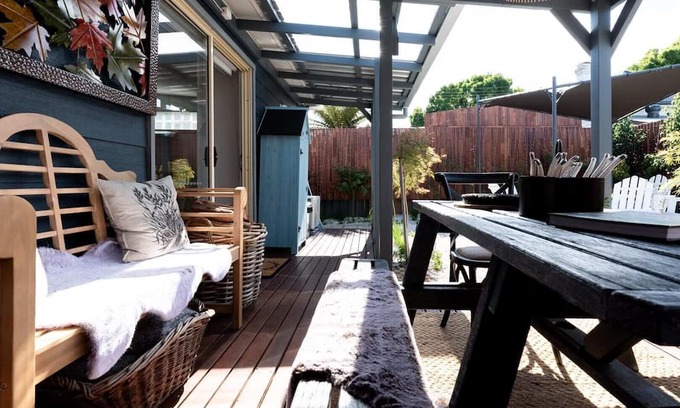Invermay House | Cozy Bluebell Cottage: Family-Friendly Retreat with Breakfast