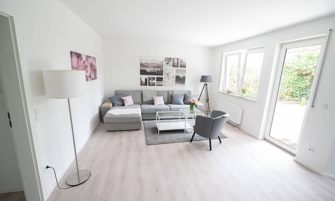 Asemissen Apartment | Spacious Apartment for 4 Guests in Leopoldshöhe