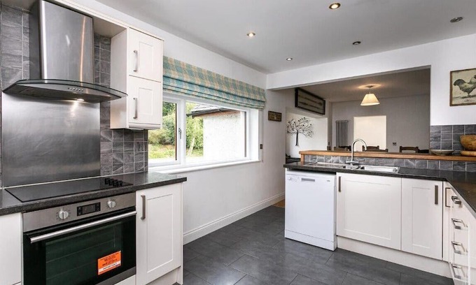 Winster House | Inviting Waterside Family Retreat in the Lake District