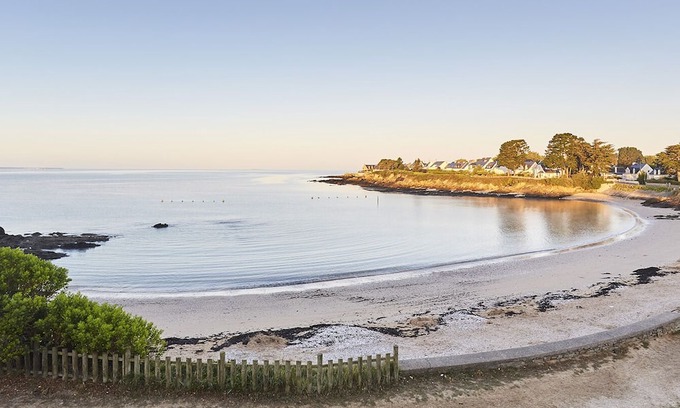 Marzan House | Modern Country House Just 15 Minutes from Breton Beaches