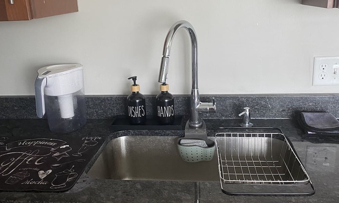 Newark House | Family-Friendly Home Steps from UD and Main Street Newark