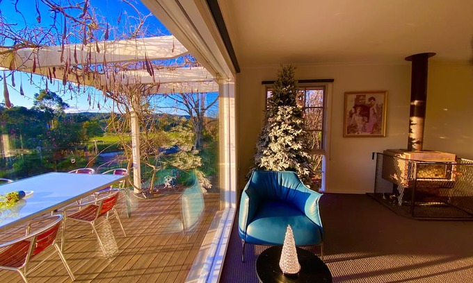 Chirnside Park House | Nature-Inspired Escape Near Yarra Valley with Four Bedrooms