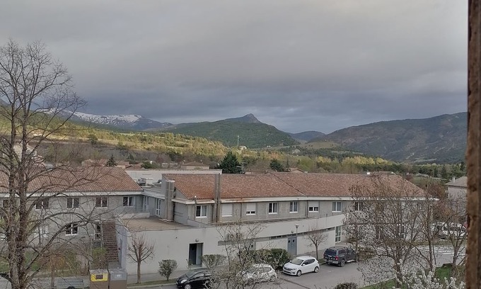 Saint-Andre-les-Alpes Apartment | Cozy Apartment for 2 in St Andre les Alpes Village
