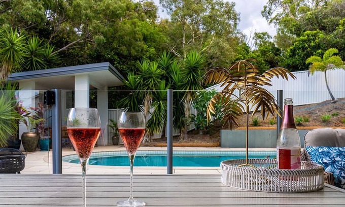 Zilzie House | Discover il Cocco Beach Escape with Pool and Family Amenities