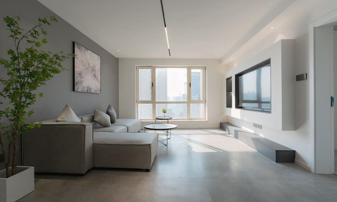 Huangpu Apartment | Prime Location: Walk to The Bund & Yu Garden - 3BR Getaway