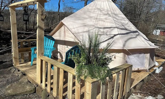 Andover RV Rental | Relaxing Creekside Yurt - Perfect for Families and Adventure