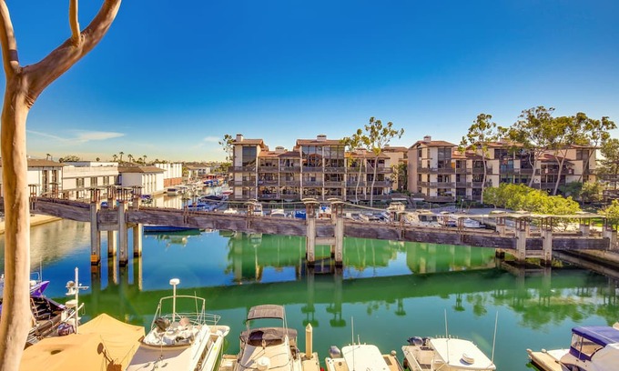 Marina Pacifica Condo | Ocean View Condo at Long Beach Marina Pacifica Near Disney