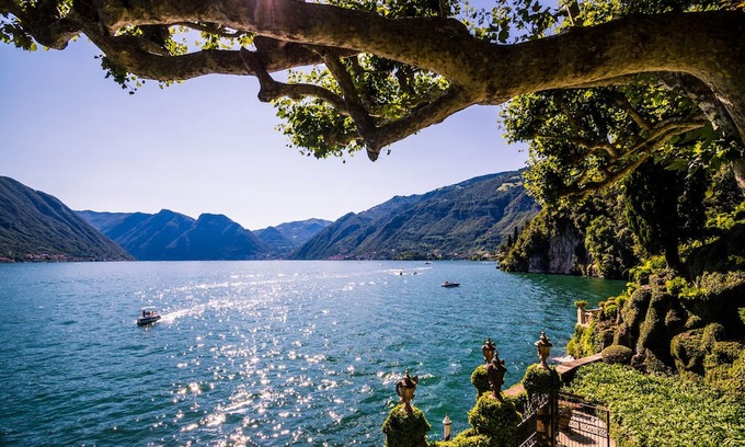Tremezzo Apartment | Cozy Tremezzo Apartment for 4 Guests with Essential Amenities