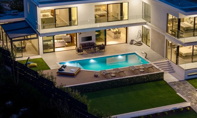 Podstrana Villa | Private Estate Near Beach with Heated Pool and Family Amenities