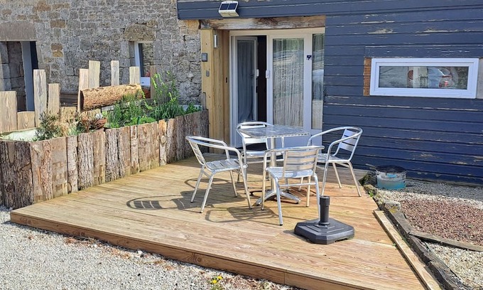 Beuzeville-la-Bastille Apartment | Cozy Getaway Near Ste Mère Eglise in Cotentin Marshes