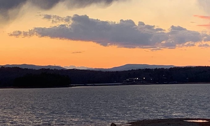 Morganton Cottage | Cozy Cottage by Lake Blue Ridge - Child-Friendly Retreat
