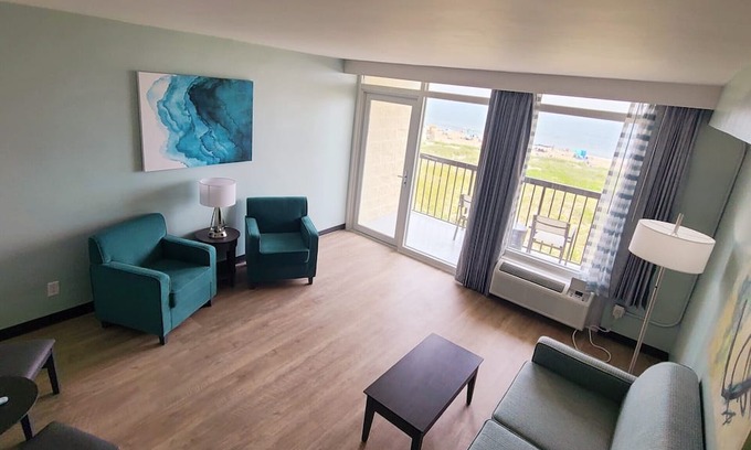 Kill Devil Hills Apartment | Relax in Our Ocean View Suite - Ideal for Families