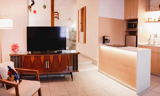 Matehuala House | Family-Friendly Retreat at Casa Amma - Perfect for Kids