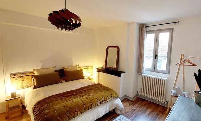 Auxerre Apartment | Cozy Apartment in Central Auxerre - Perfect for Families
