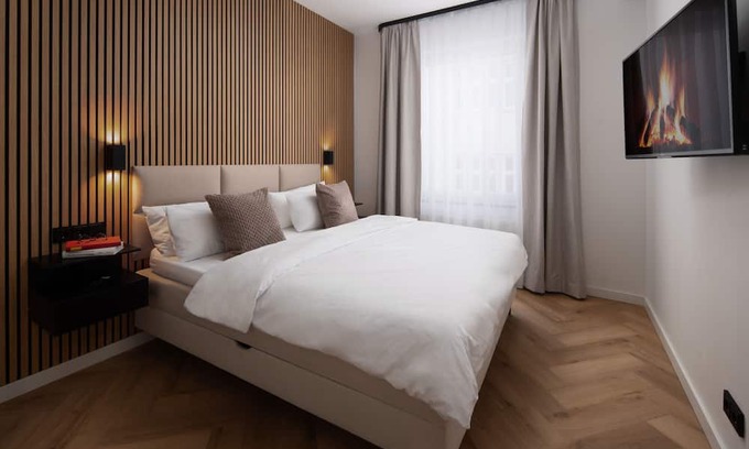 Findorff-Burgerweide Apartment | Modern Haven at the Cove: Perfect for Family Getaways