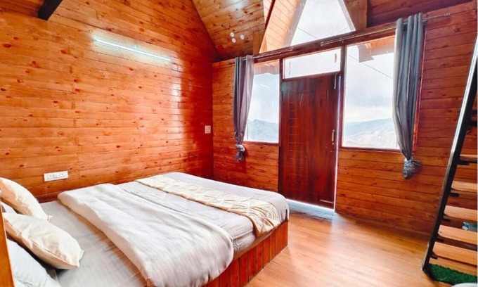 Theog Cottage | Cozy Snowind Cottages: Double Room with Mountain View