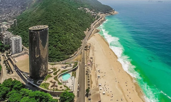 Sao Conrado House | Ocean View Suite at Hotel Nacional, Rio de Janeiro