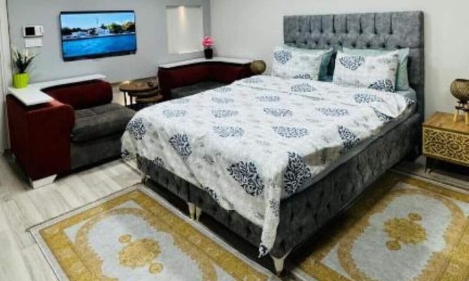 Fatih Apartment | Cozy Apartment with Sea View and Family-Friendly Amenities