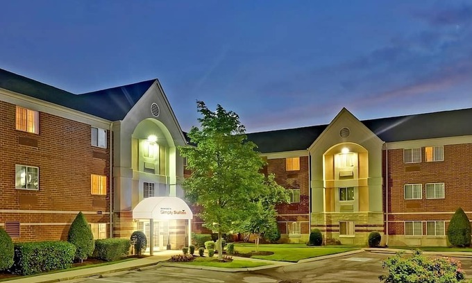 Brentwood House | Experience Your Ideal Getaway in Heart of Tennessee