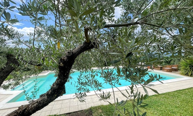 Pietrauta Villa | Stylish Villa with Scenic Views for Family Getaways