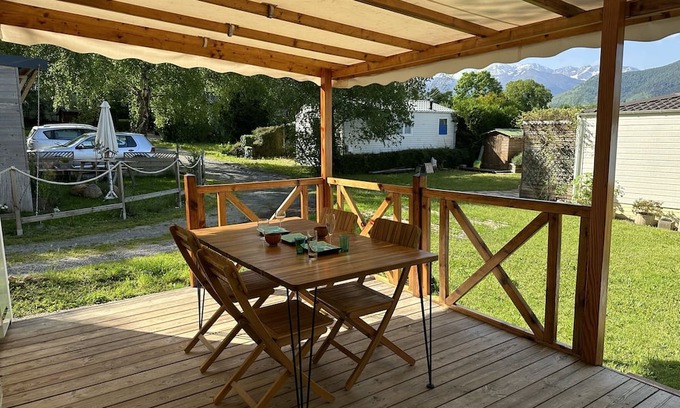 Bagneres-de-Bigorre House | Cozy Mobil-home near Aquensis, Casino & Relaxing Spa