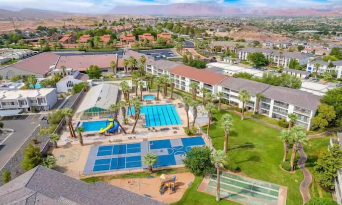 St. George Condo | Family-Friendly Palm Tree Paradise with Pools & Waterslides