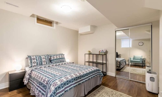 Central Erin Mills House | Family-Friendly Basement Retreat in Mississauga