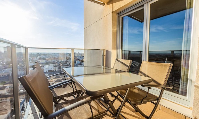 San Fernando Apartment | Inviting San Fernando Hotel with Pool and Scenic Views