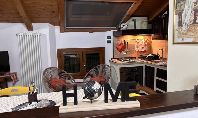 San Lazzaro di Savena Apartment | Convenient Stay Near Bellaria Hospital with Spa & Breakfast