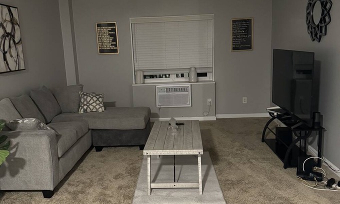 Raleigh Apartment | Convenient Stay Near Crabtree Valley Mall & Wake Med