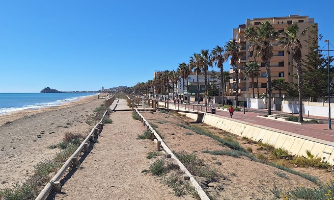 Peniscola Apartment | Convenient Appartement Los Pinos Near Beach and Amenities