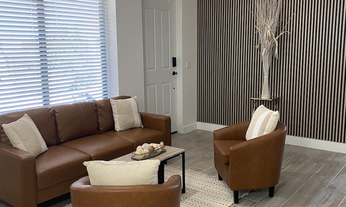 Las Campanas Apartment | Pet-Friendly Studio Steps from Plaza and Golf Course