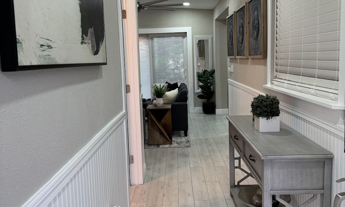 Pine Hills House | Modern 3BR Orlando Home Near Top Events and Attractions