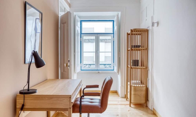 Santo Condestavel Apartment | Comfortable Blueground Estrela with Family-Friendly Amenities