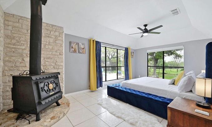 Manchaca House | Manchaca Home with Pool & Spa - Ideal for Family Getaways!