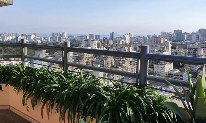 Bom Fim Apartment | Spacious 85 m² Private Flat with Hotel Services & Amenities