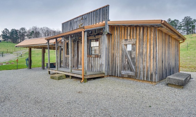 Wellston Apartment | Cozy Jackson County Studio Near Fire Pits & ATV Trails