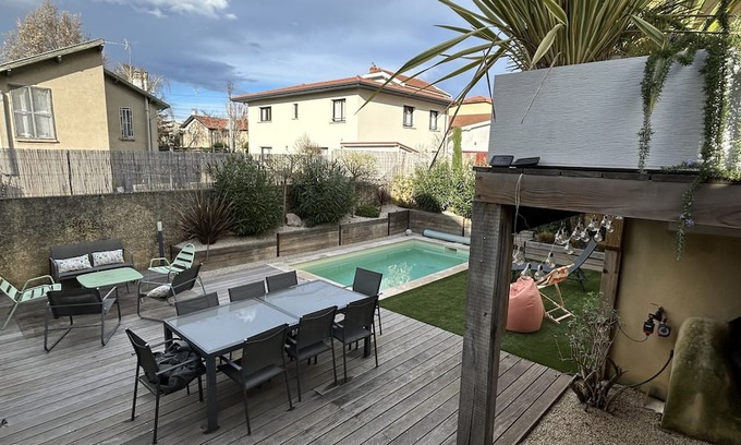 Bron House | Family-Friendly Retreat with Pool Just 10 Minutes from Lyon