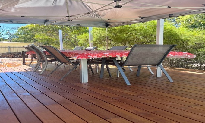 Lake Wangary House | Cozy Jubilee Cottage: A Birdsong Retreat for Families