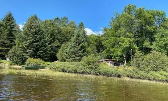 Nominingue House | Cozy Retreat at Hôtel à la Maison - Caban Lac Noir 7