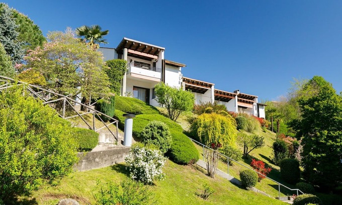 Sonvico Apartment | Comfortable Apartment for 4 with Pool and Panoramic Views