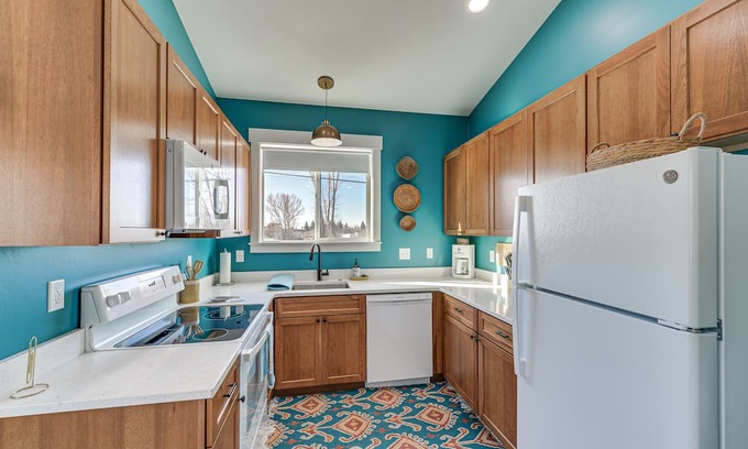 Pinedale House | Pinedale Home w/ Yard: 7 Mi to Fremont Lake!