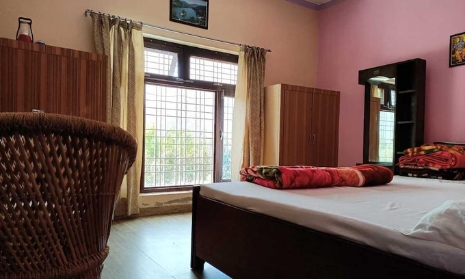 Mallital House | Discover HERB CLUB HOMESTAY: Your Family Escape in Nainital