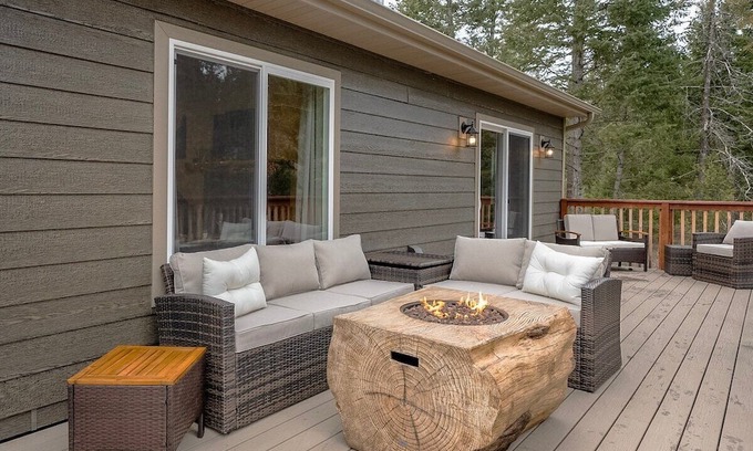 Dayton House | Discover Still Creek Sanctuary Near Kalispell - 10/10 Rated